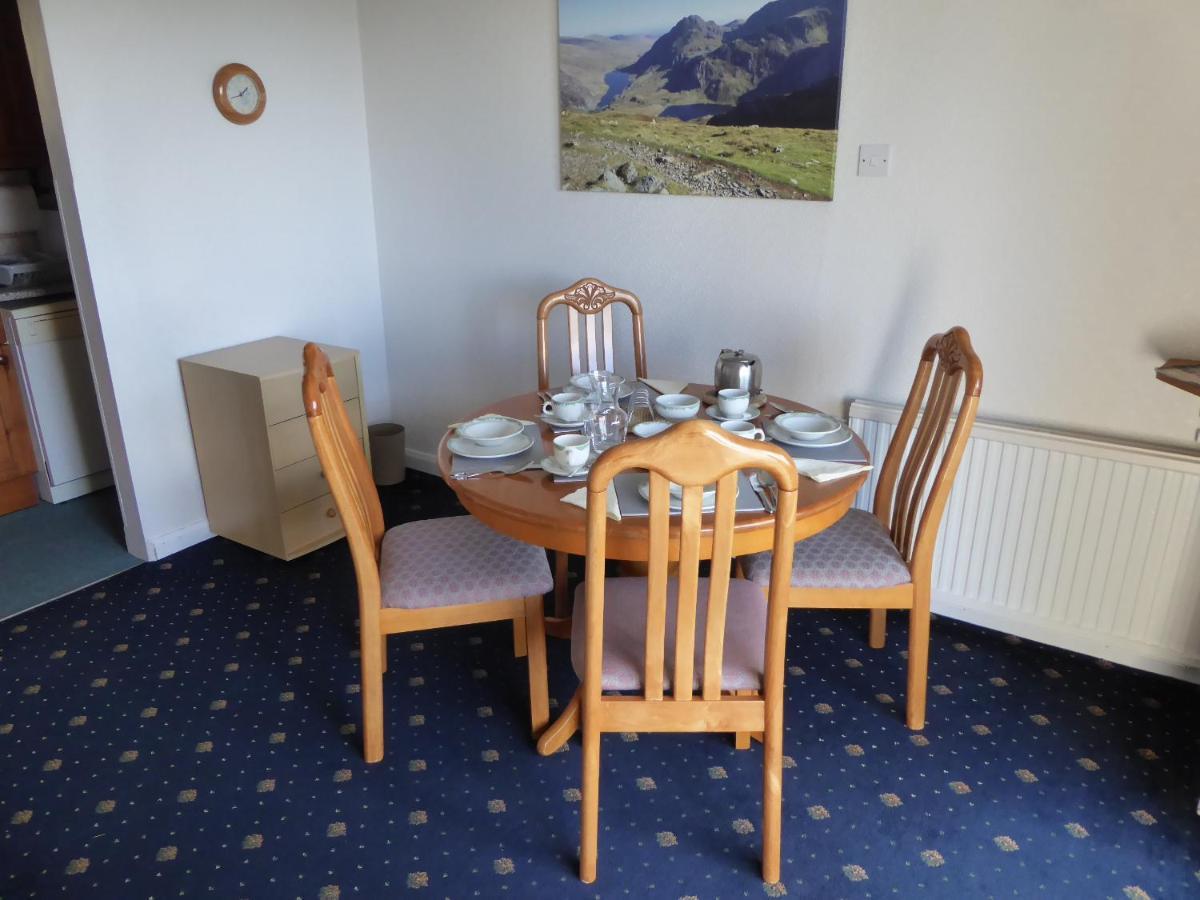 Plas Heulog Holiday Accommodation Llanfairfechan Kültér fotó